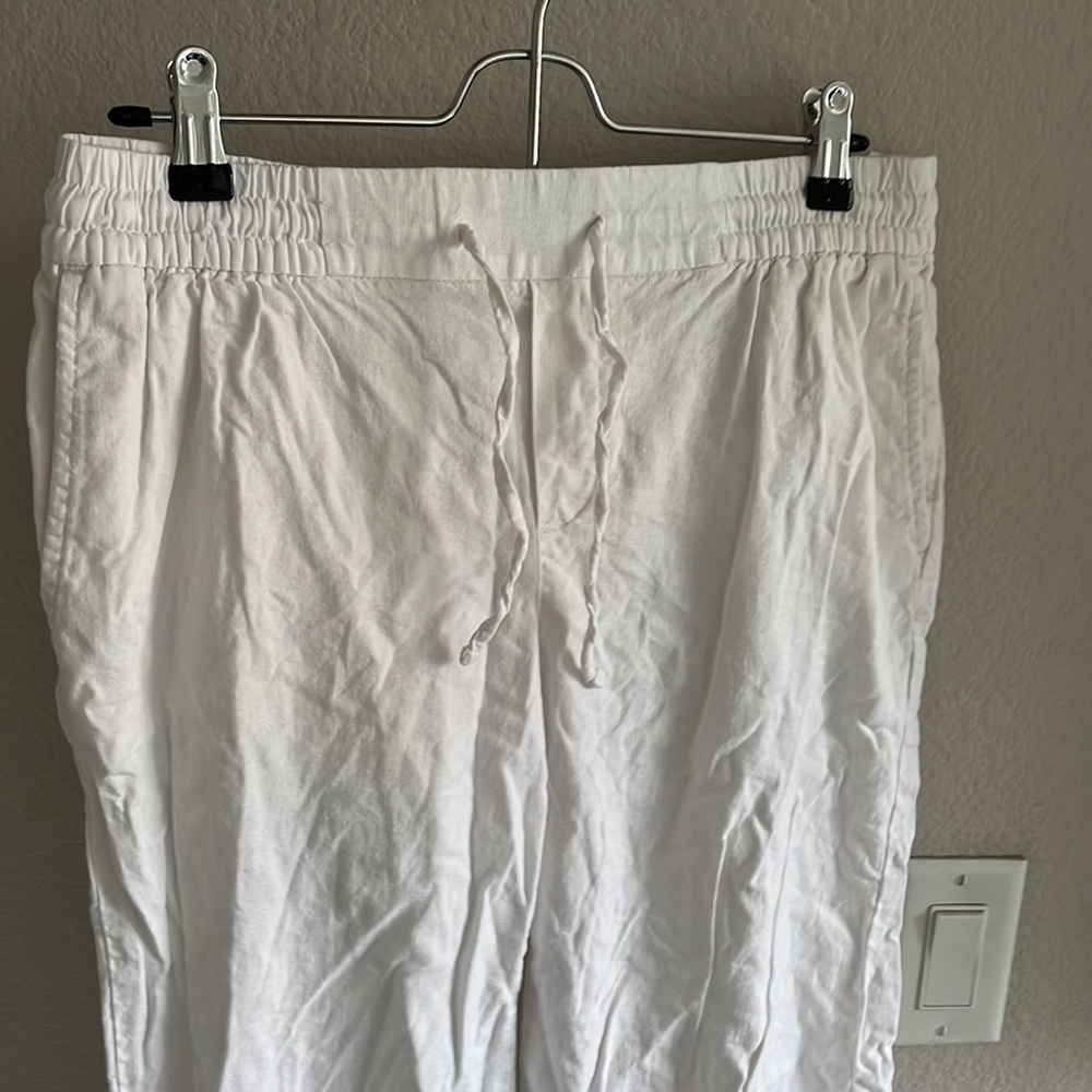 White linen pants
